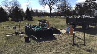 Usher Directs Guests to Move Inside