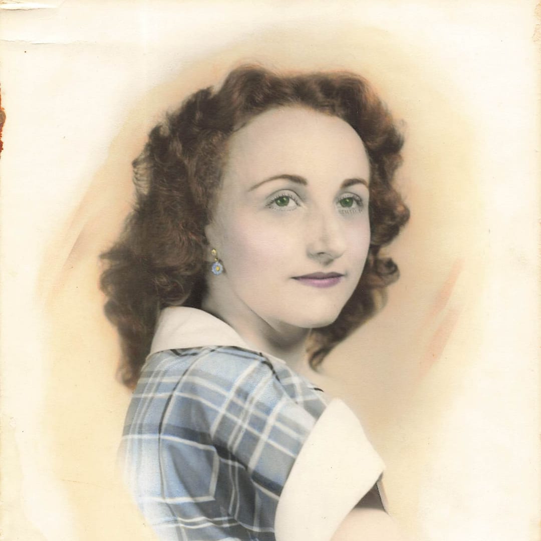 Edna Jane Falls Walulis