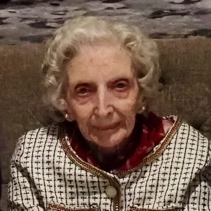Joan May Munro