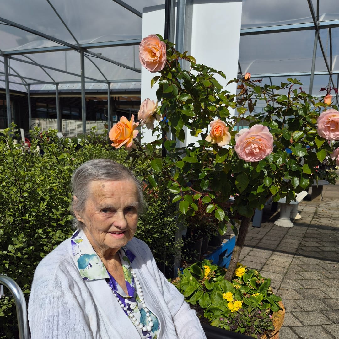 Shirley May Ladbrook