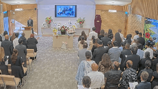 Worship Song: What A Beautiful Name