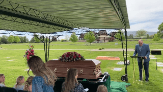 Graveside Opening Prayer and Welcome