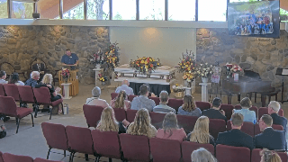 Obituary and Life Story of Ruth Russell